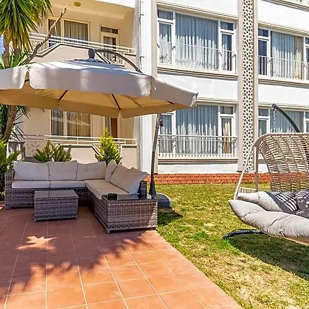 New Garden Hotell 3*