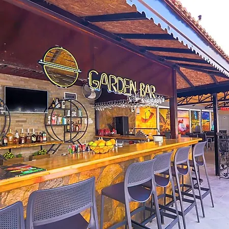 New Garden 3*